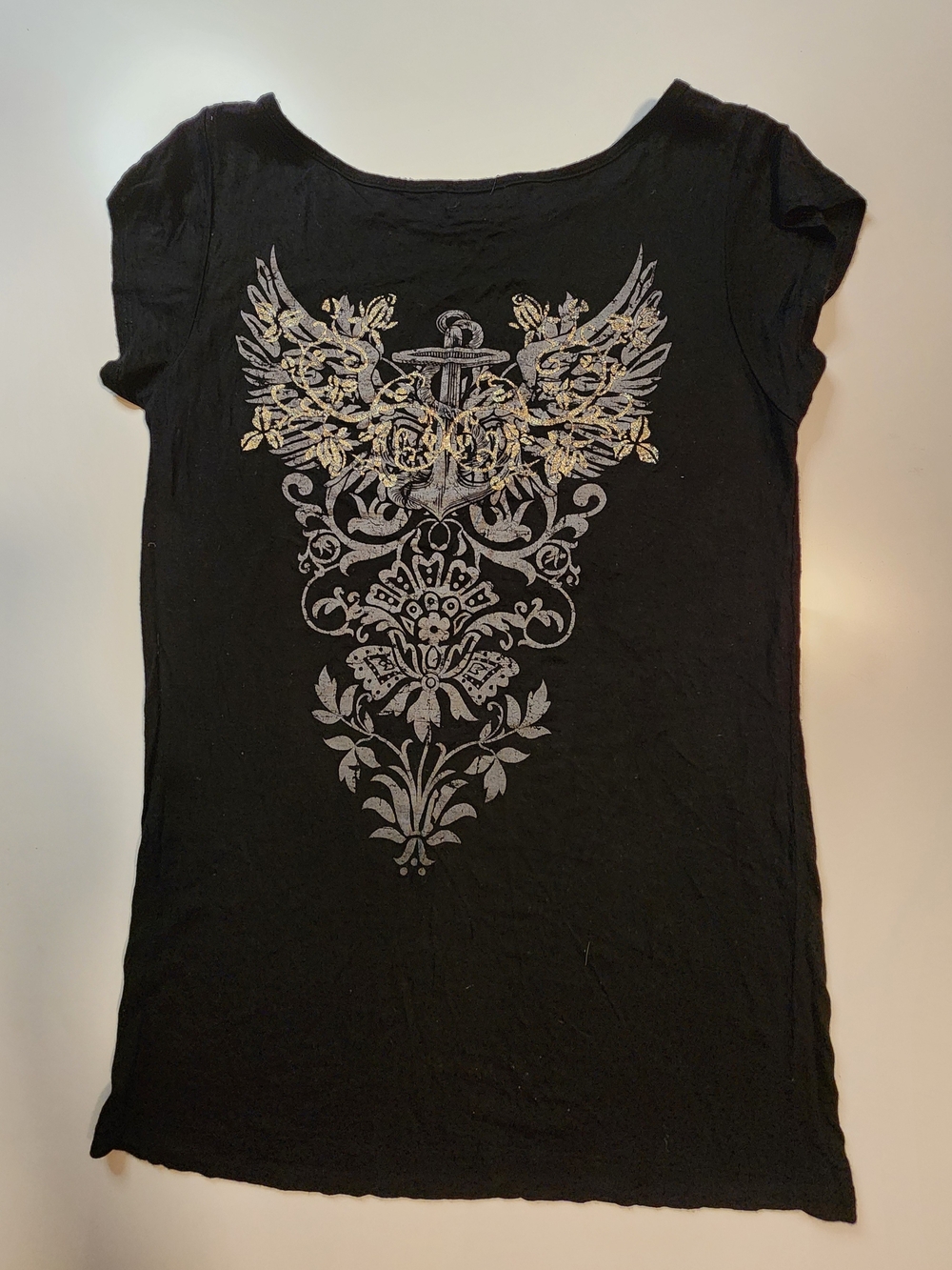 Vintage Wet Seal Black Tee with Silver Anchor Graphic - Gold Glitter